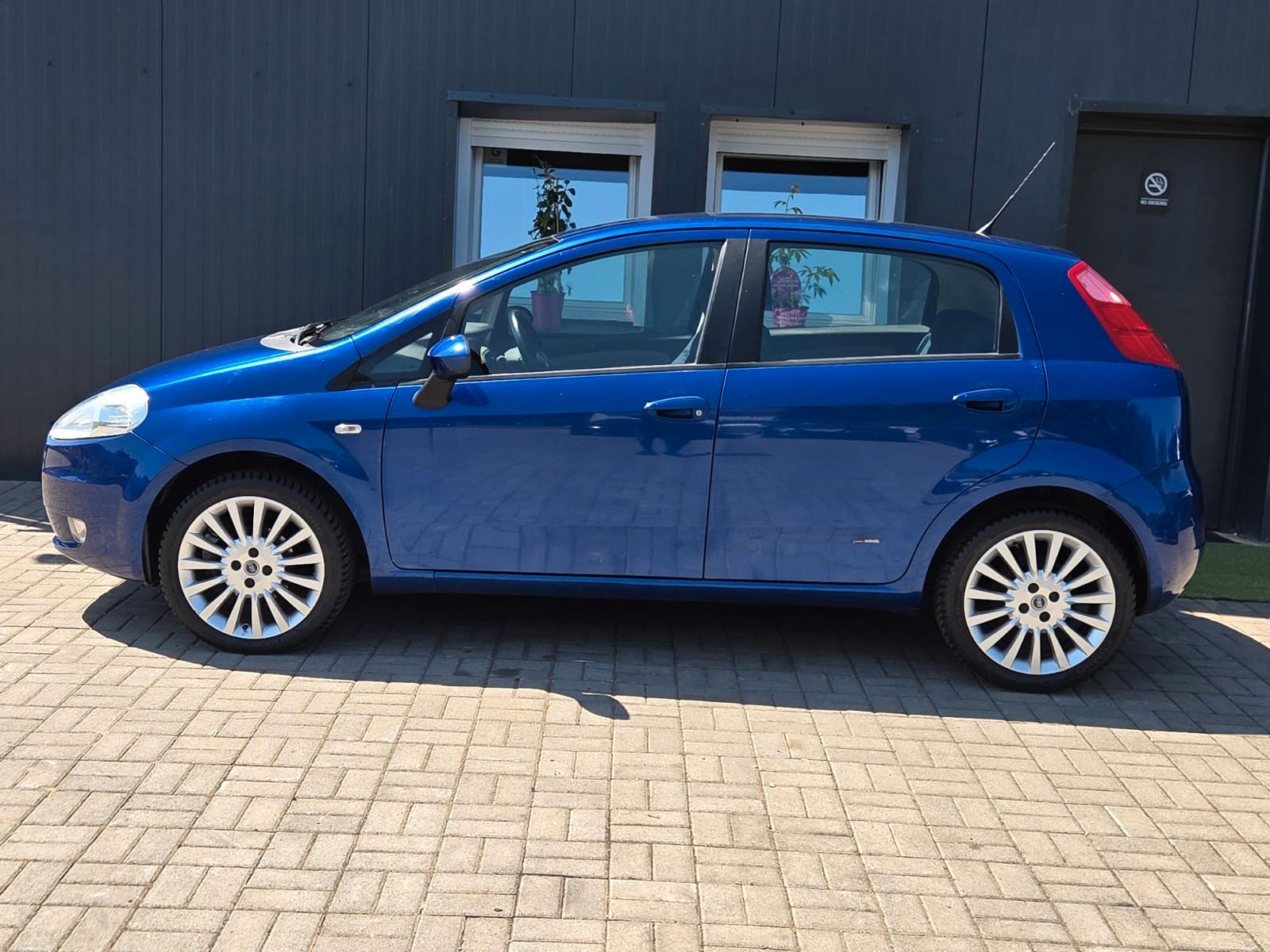 Fiat Grande Punto 1.4 16V Emotion/KLIMAATM/6-GANG