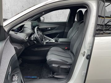 Peugeot 3008 Allure Pack PT 130 Navi+SHZ+RFK+Carplay+LM