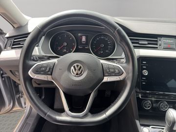 Volkswagen Passat Variant - 12