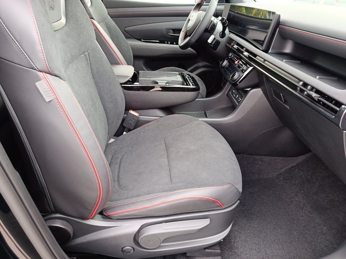 Hyundai Tucson – Bild 12