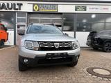 Dacia Duster I Laureate 4x2 - silberne Dacia Duster