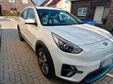 Kia Niro EV 136PS | Garantie | TÜV 2027 | ... - Kia mit Elektro-Antrieb: Kombi