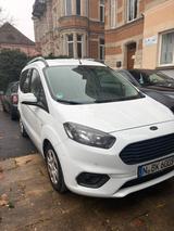 Ford Tourneo Courier 1.5 TDCi | Scheckheft | 1. Hand - gebrauchte Ford Tourneo Courier aus dem Jahr 2020