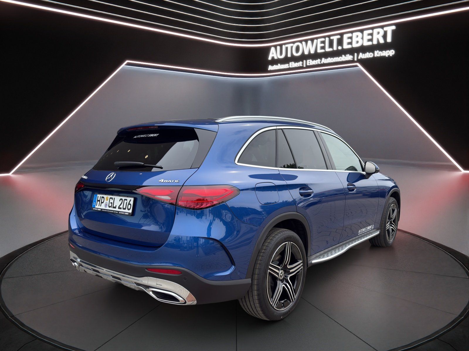 Fahrzeugabbildung Mercedes-Benz GLC 300 d AMG Burm DigiLight Pano AHK 360° Multi