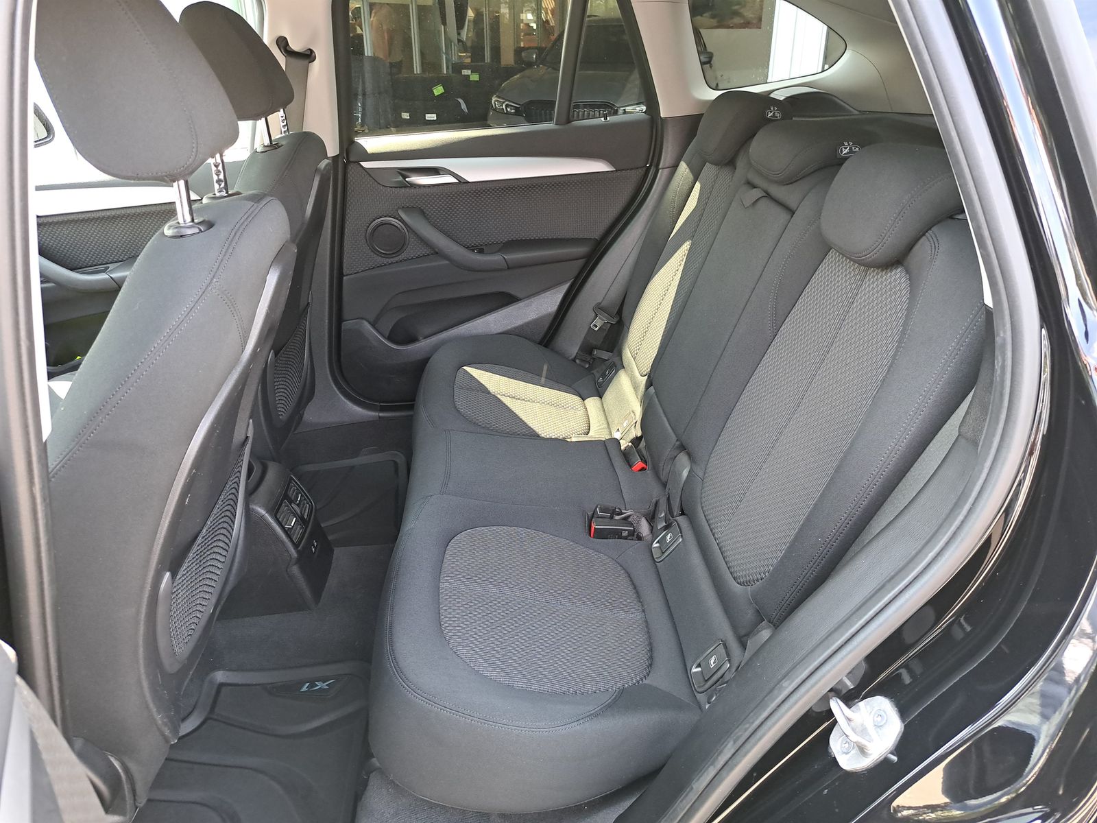 BMW X1 xDrive18d Advantage DAB Navi Tempomat Shz foto 8