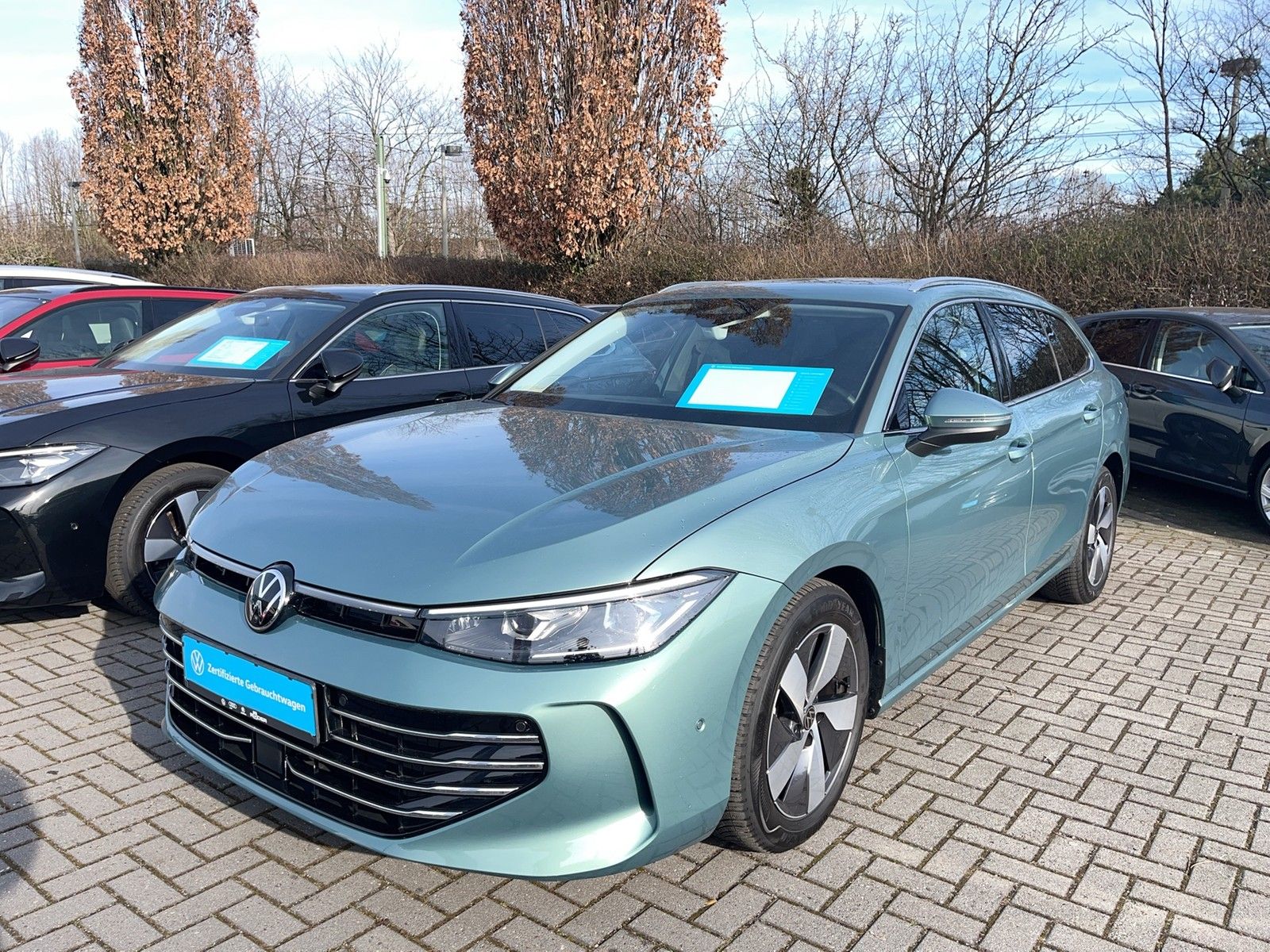 Volkswagen Passat Variant 2.0 TDI Elegance Nav Pano 360 AHK foto 1
