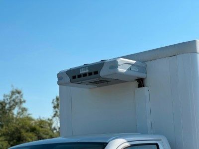 Fahrzeugabbildung Volkswagen T5 Transporter Koffer Kühlkoffer