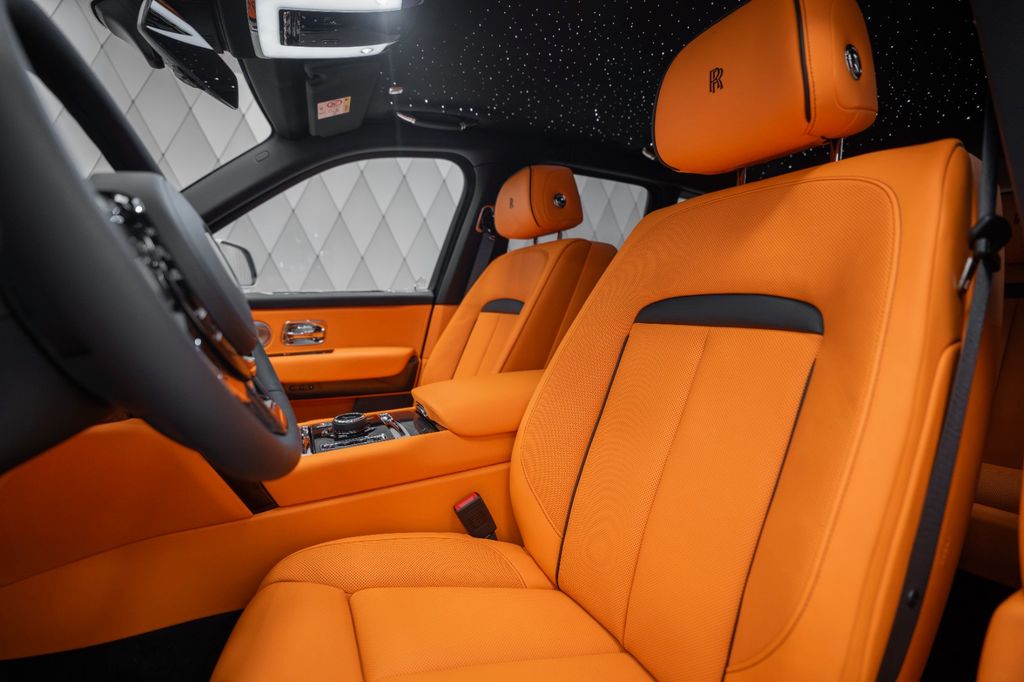 Cullinan BLACK BADGE 2026 GREY/ORANGE STARLIGHT - Bild 10