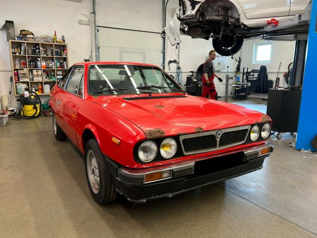 Lancia Beta 1300 Coupe 2x wagen + Teile !!!!