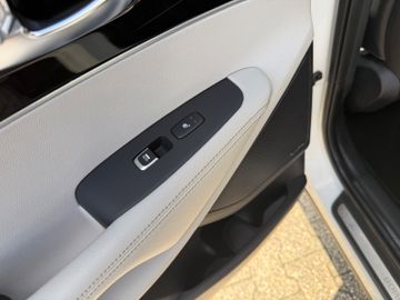 KIA Sorento - 11