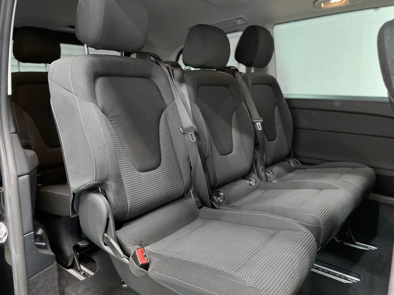 Fahrzeugabbildung Mercedes-Benz V 250 d EDITION kompakt Sport Night#Kamera#Ambie