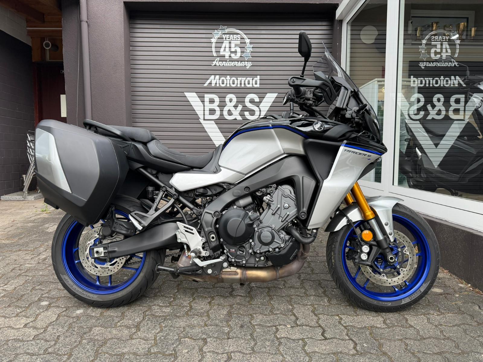 Yamaha Tracer 9 GT+ Koffer ABS LED TC Garantie 1 Hand