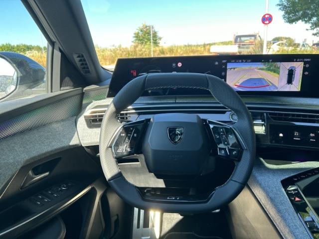 Peugeot 3008 -E GT Massagefunktion Panorama-Schiebedach 