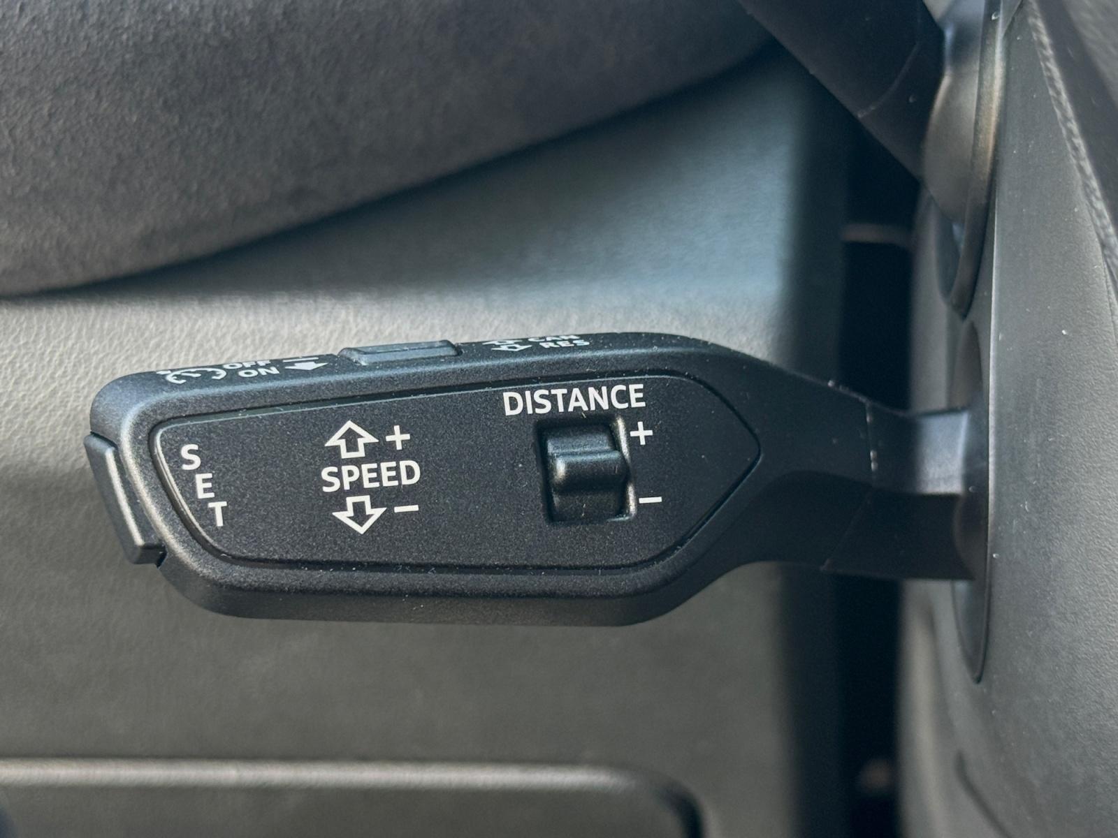 Audi Q5 SUV e-hybrid quattro AHK Pano HUD BFD MMIPro