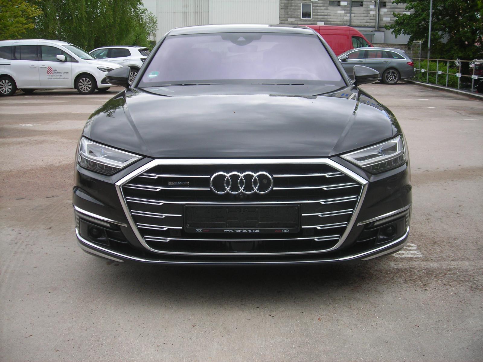 Audi A8 60 TFSI e L quattro Panorama RSE +++