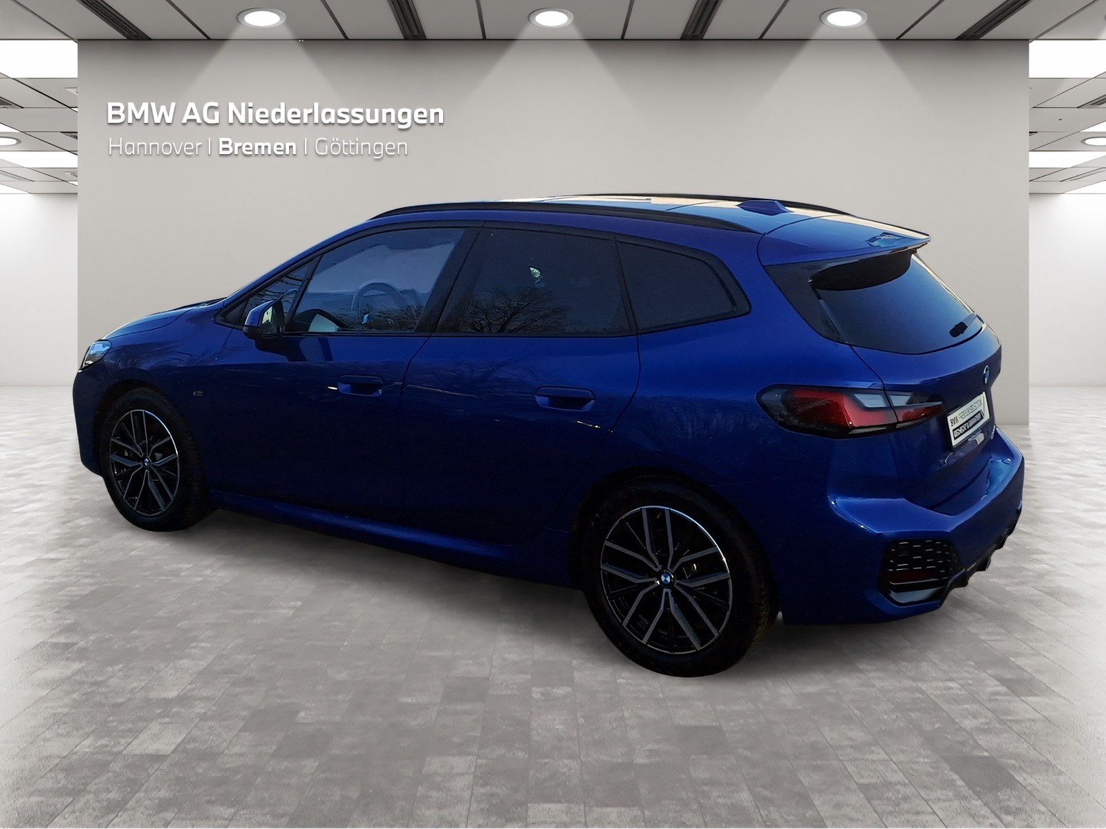 BMW 220 Active Tourer - Bild 2