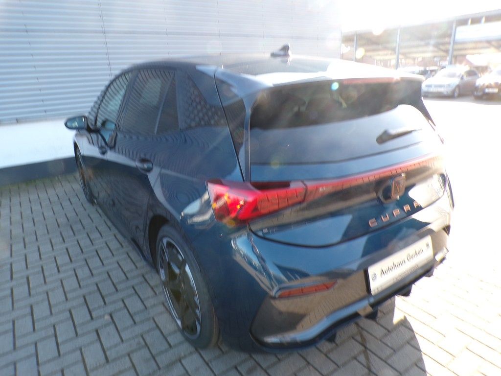 Fahrzeugabbildung SEAT Born CUPRA 170/84 E1H