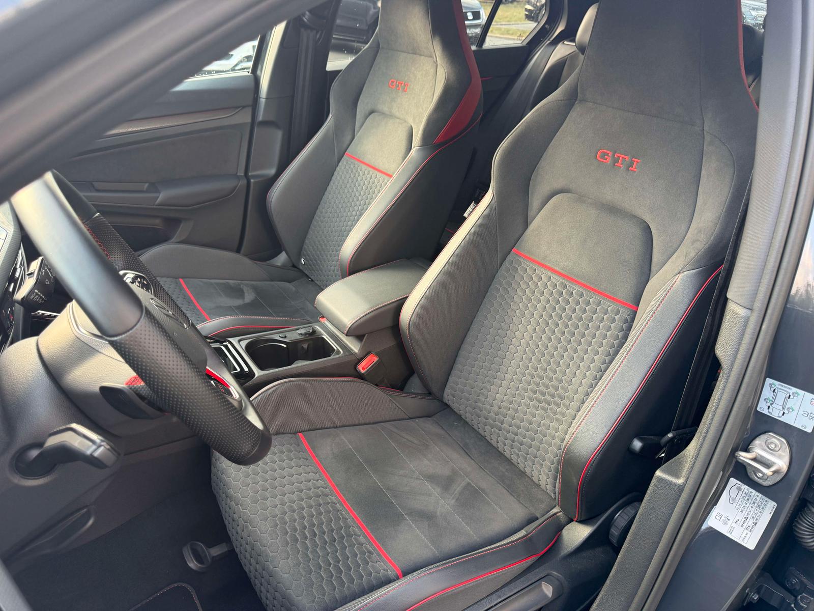 Volkswagen Golf GTI 2.0 TSI Clubsport Perform. DSG IQ KAM, миниатюра 11