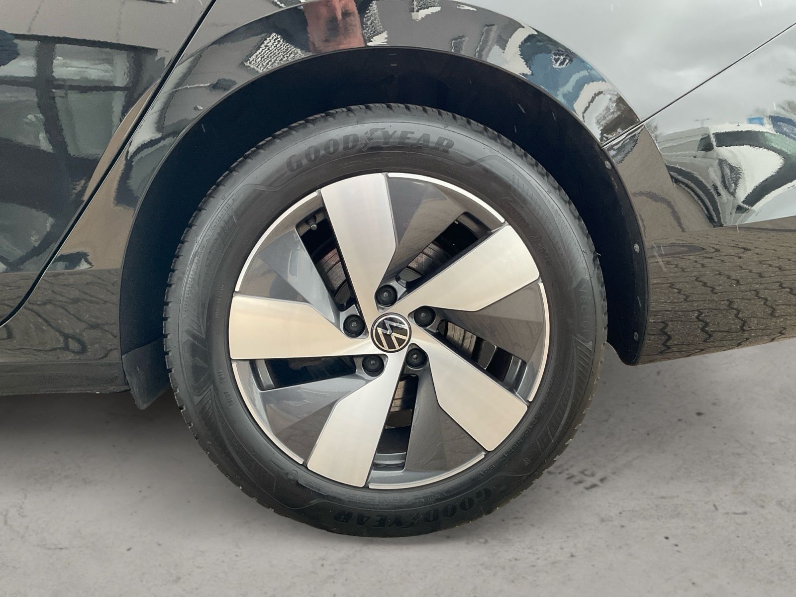 Volkswagen Passat - Bild 14