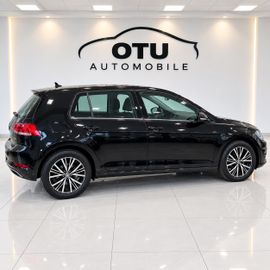 Volkswagen Golf - 4