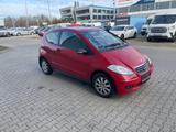 Mercedes-Benz A 150 Klima Alufelgen Wint+Somereifen Benzin+GAS - rote Mercedes-Benz A 150