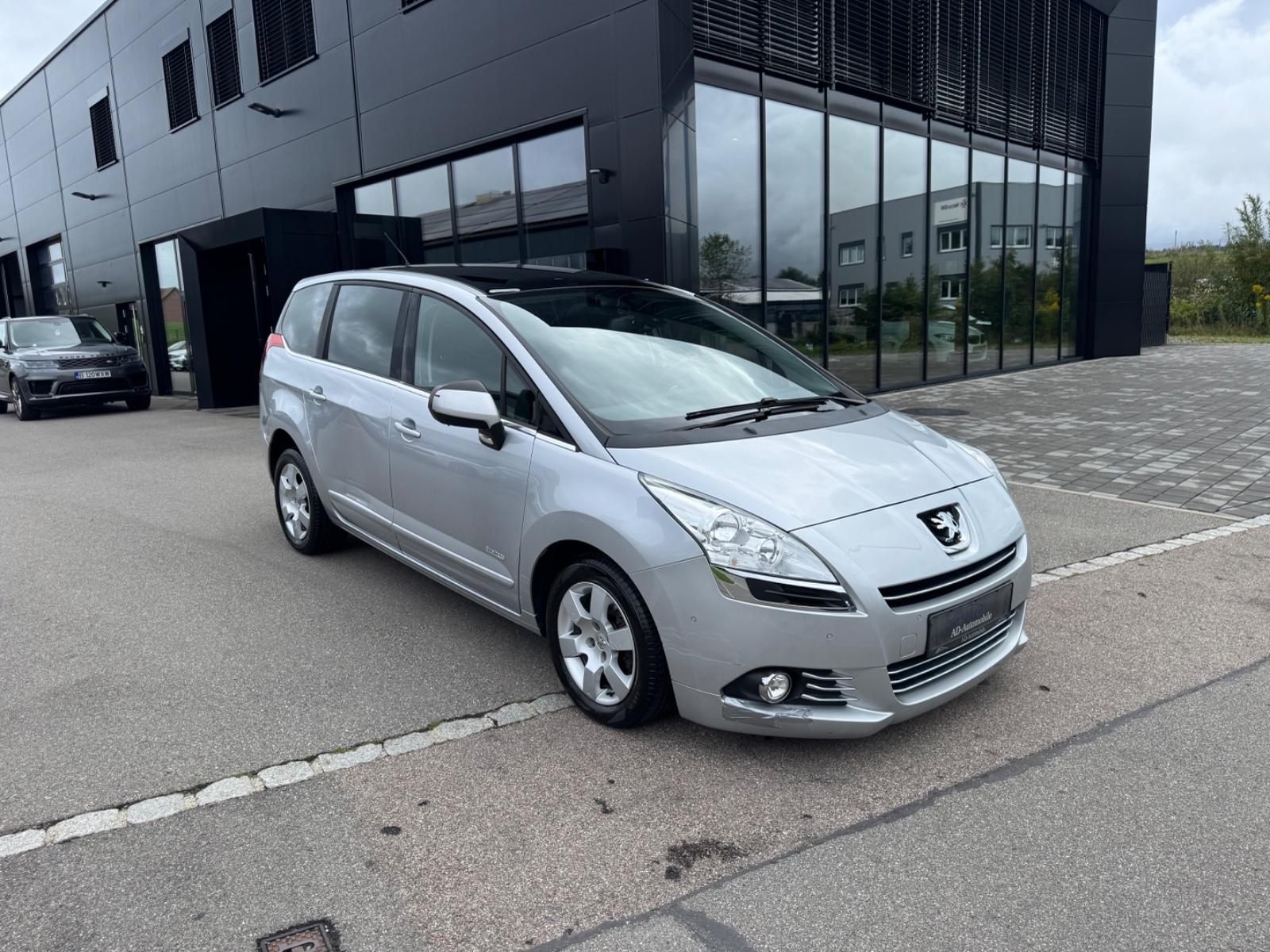 Peugeot 5008  1.6 HDI Aut Navi 7 Sitze Panorama