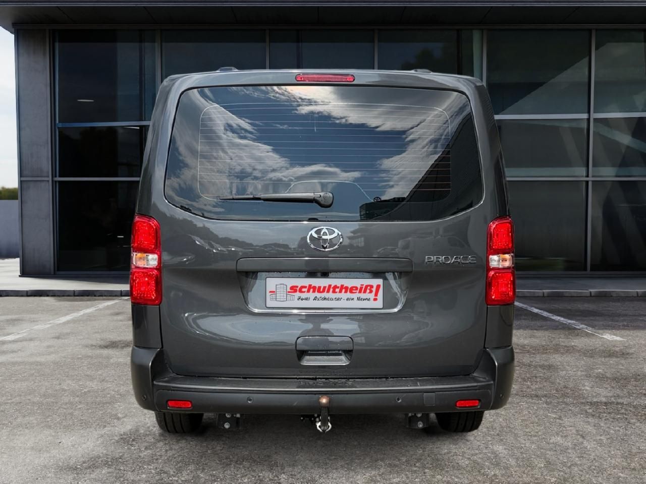 Fahrzeugabbildung Toyota Proace L2 Kasten Comfort