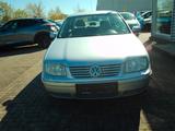 Volkswagen Bora 1.6 Comfortline - Volkswagen Bora: 1.6