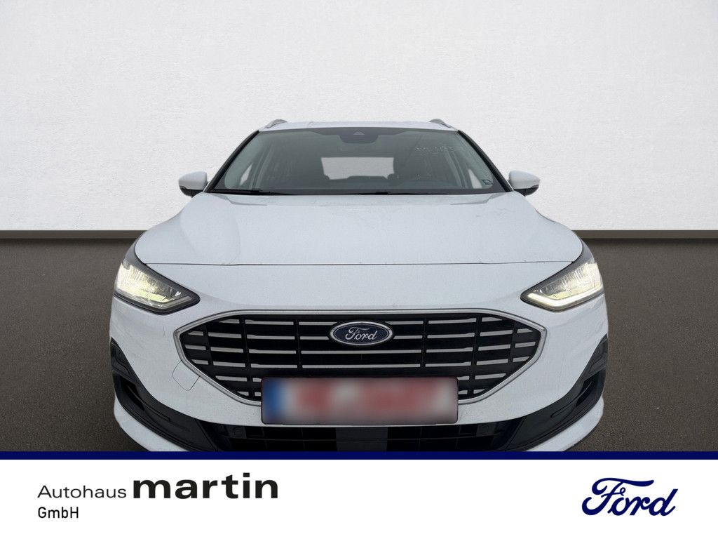 Fahrzeugabbildung Ford Focus 1.0 EcoBoost Titanium W-LAN ACC FACEL. LED