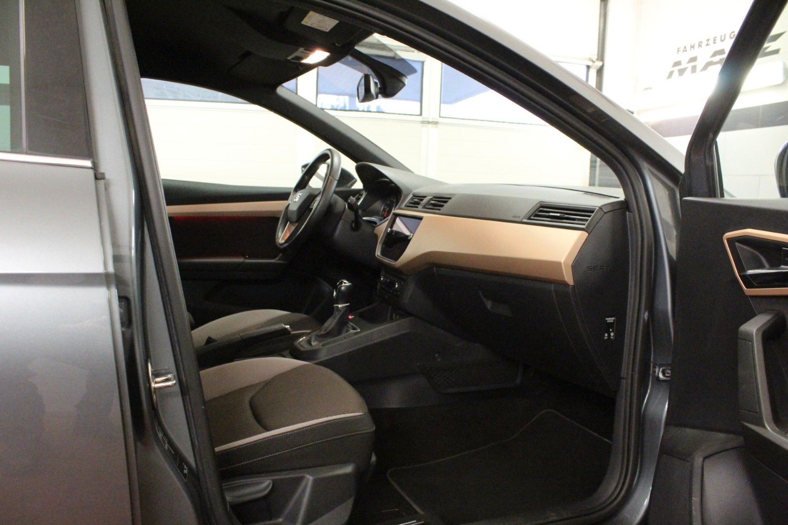 Fahrzeugabbildung SEAT Ibiza 1.0 TSI Excelence *Winter & Sicht Paket