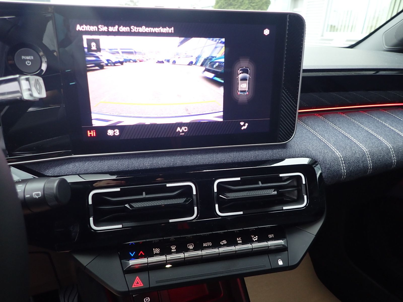 Fahrzeugabbildung Renault R 5 E-Tech elektrisch Techno 150 Comfort Range