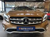 Mercedes-Benz GLA 180 CDI / d *360°Kamera*Klima*AHK*LED*SHZ* - : Beige, Teilleder, Soundsystem