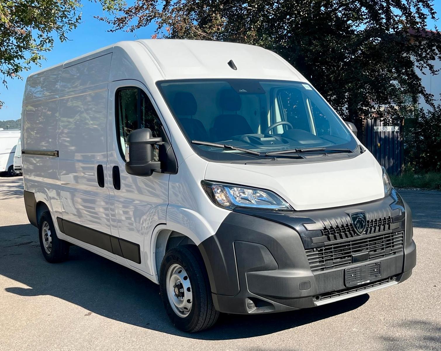 Peugeot Boxer Kasten 33 L2H2 BlueHDi 120/Trennwand/Klima