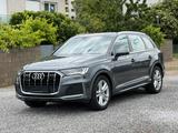 Audi Q7 50 TDI quattro S line 7-Sitzer - Audi aus 2022