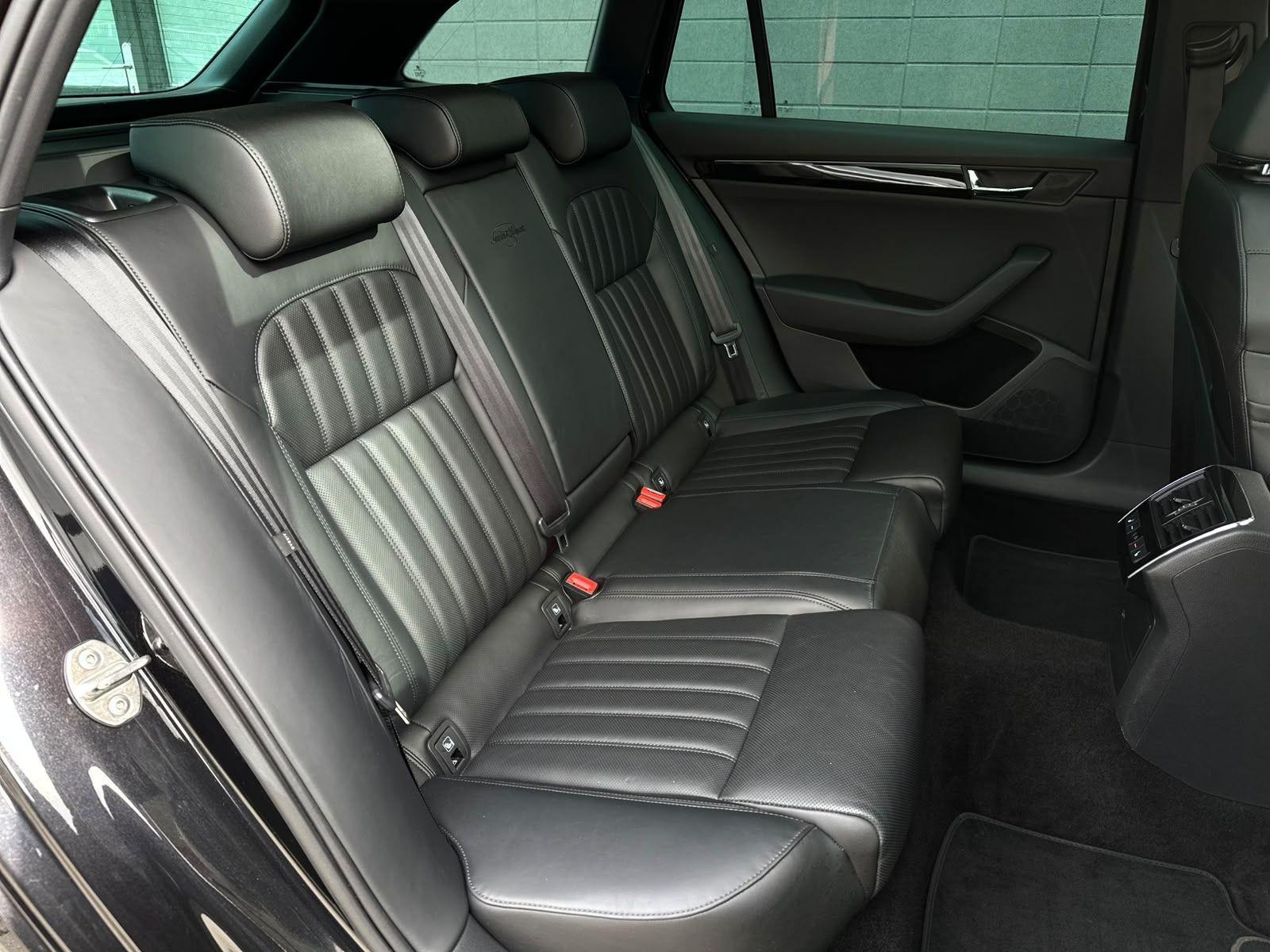 Skoda Superb 2.0TDI L&K 4x4 CANTON#SITZLUFT#MEMO#MASSA