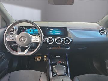 2021 Mercedes-BENZ EQA 照片 9