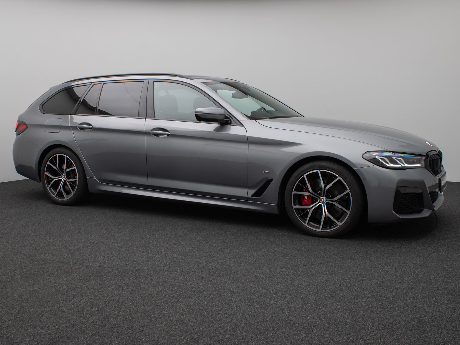Fahrzeugabbildung BMW 540d xD M SportPro Panoram Kamera Laser HUD HiFi