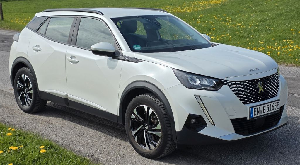 Image of Peugeot e-2008