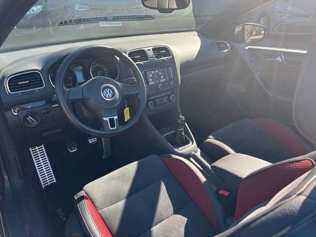 Golf VI Cabriolet 1.6 TDI*Navi*PDC*Winter-Paket*
