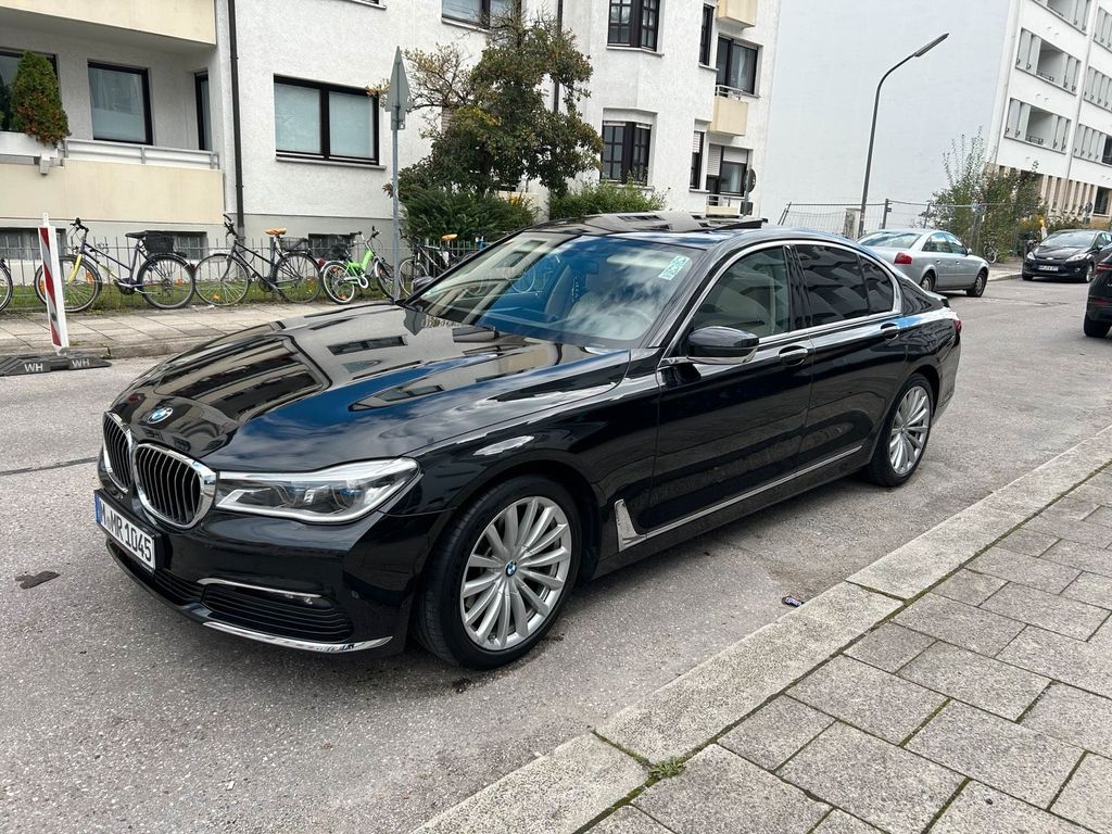 Image of BMW 730