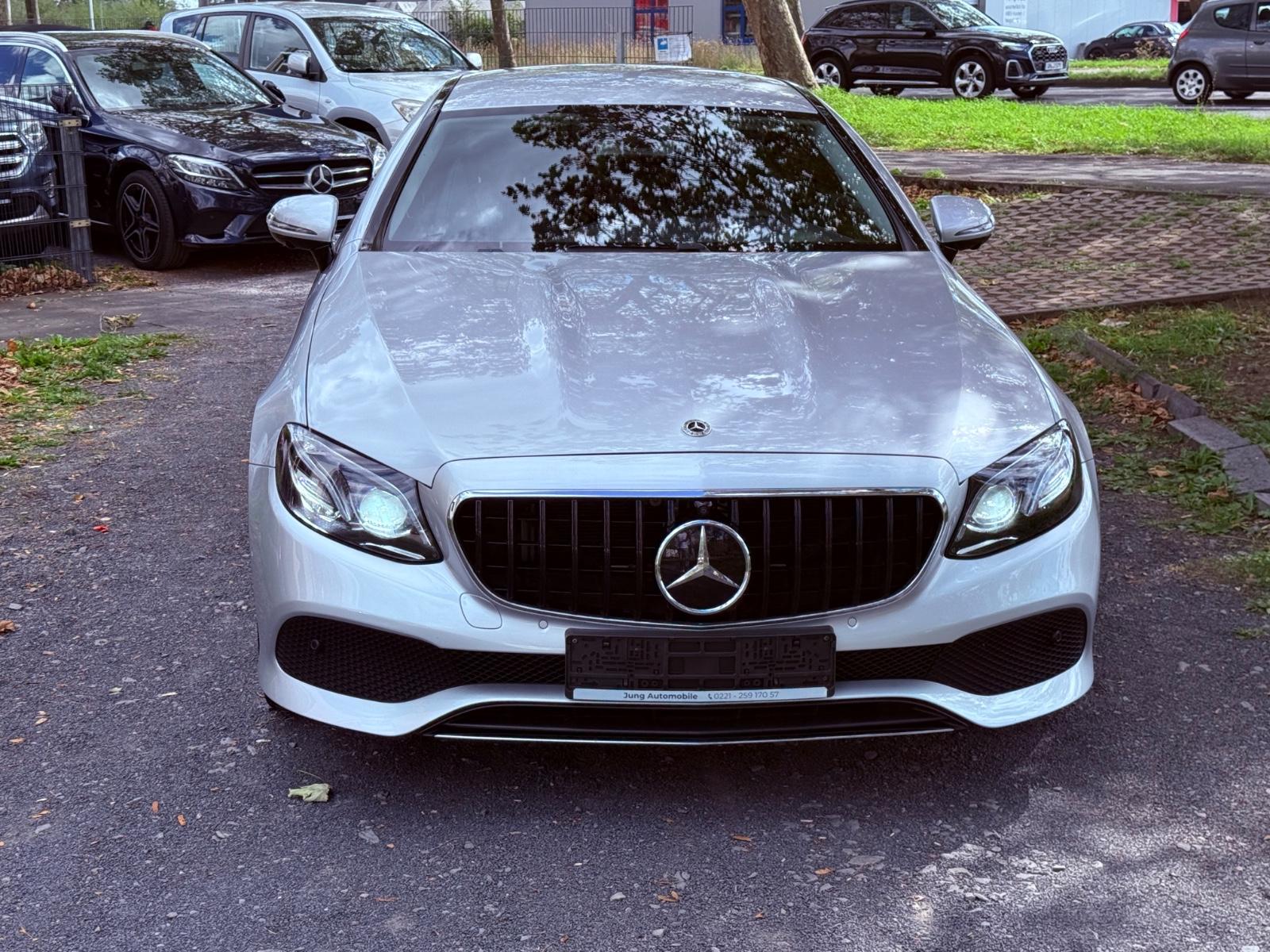 Mercedes-Benz E 200 Coupe Avantgarde / Widescreen Cockpit/EU6