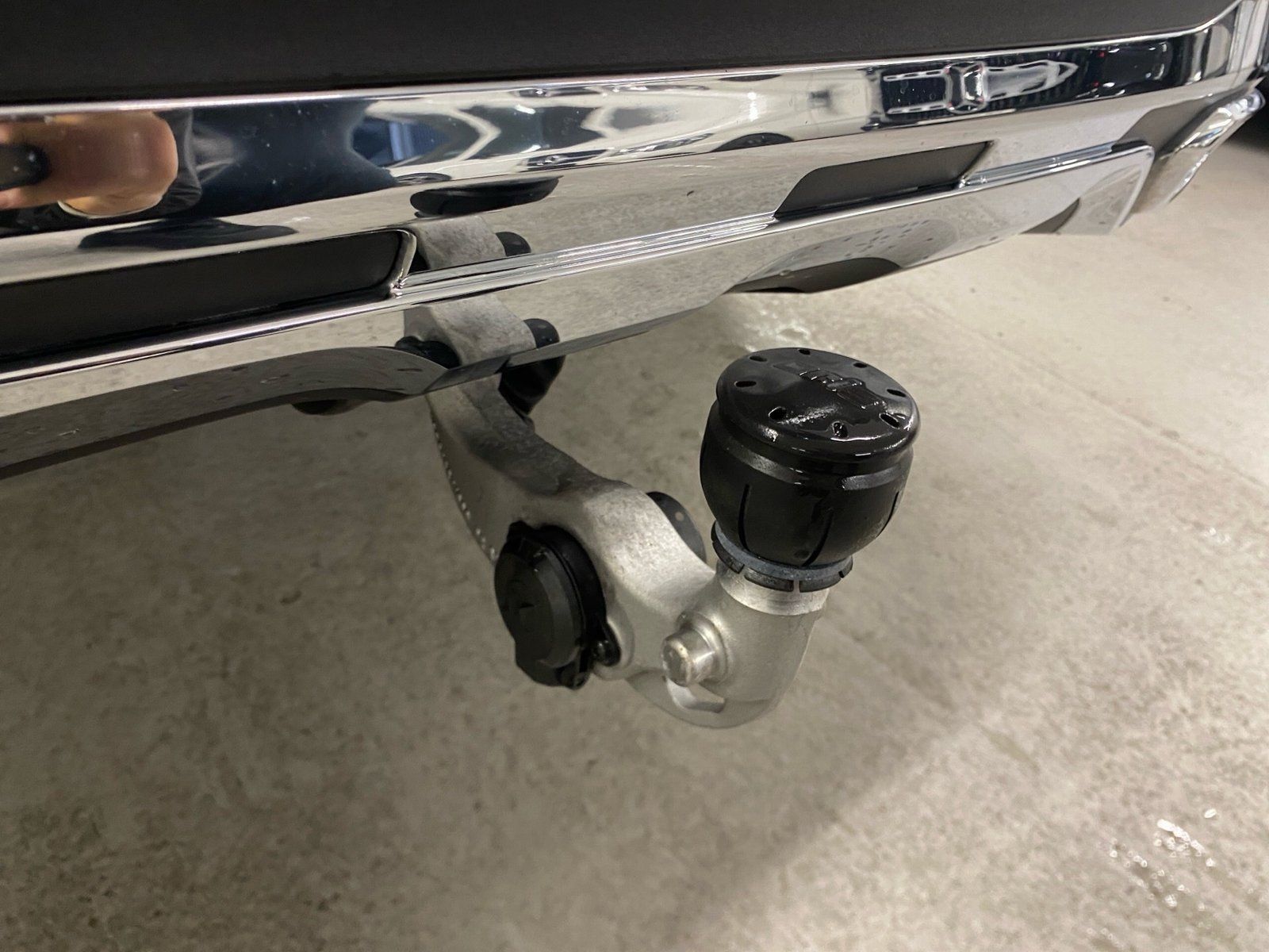 Fahrzeugabbildung Mercedes-Benz GLC 220 d 4M Avantgarde*AHK*Distronic*Pano*360°*
