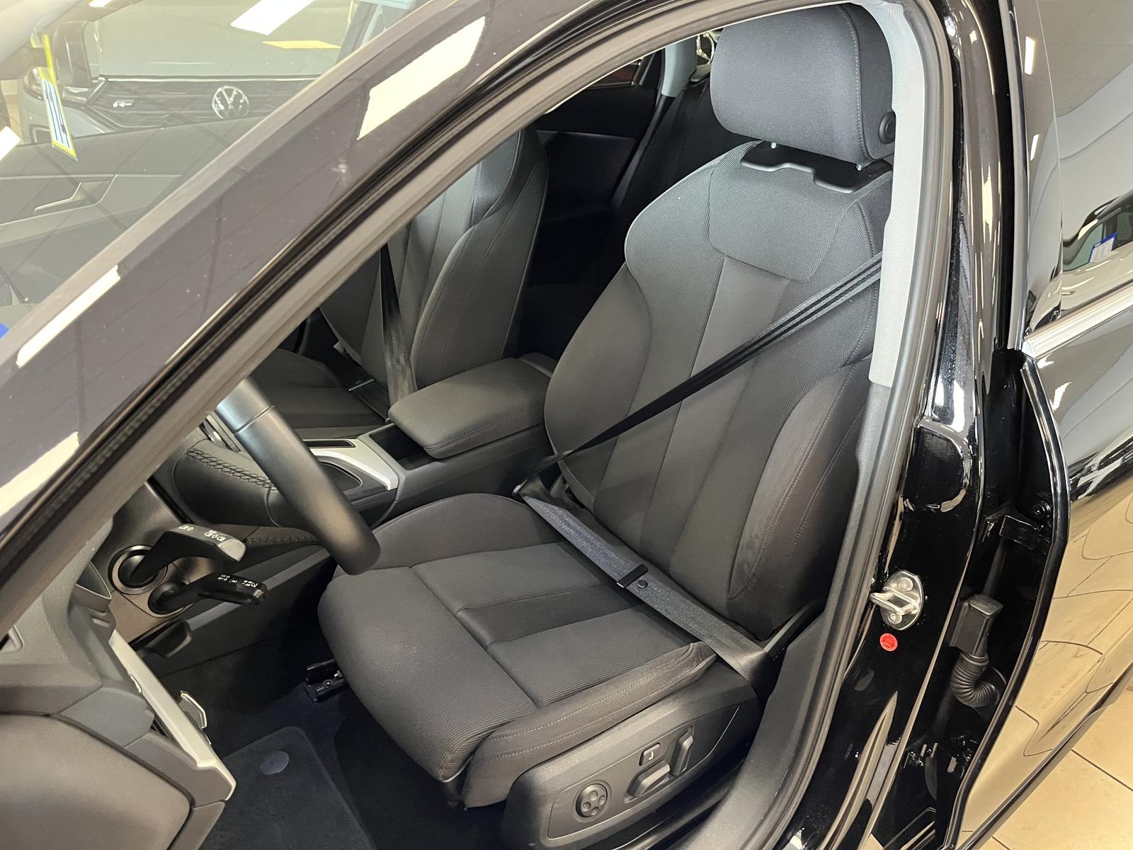 Audi A4 35 TFSI advanced Business Standheiz. LED Navi, миниатюра 13