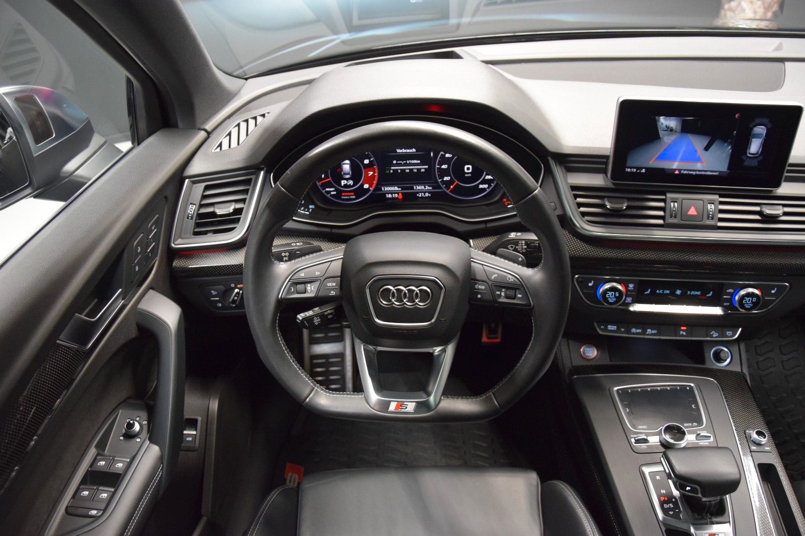 Fahrzeugabbildung Audi SQ5 3.0 TFSI quattro Pano Luft HuD ACC Virtual