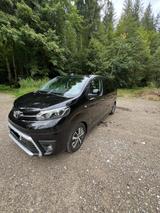 Toyota Proace (Verso) 2,0-l-D-4D 130kW L1 Family Co... - Toyota: Standheizung