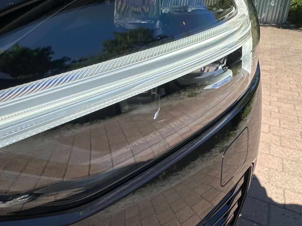 Volvo XC60 — fotografia 3