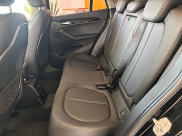 BMW X1 - 11