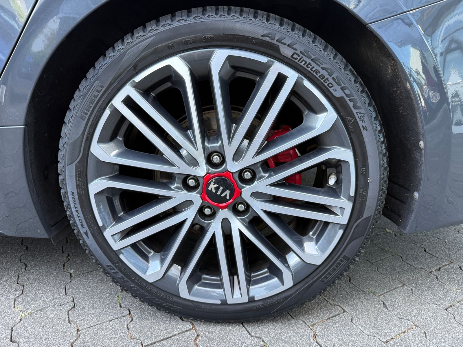 Fahrzeugabbildung Kia ProCeed GT PANO AHK LED NAVI