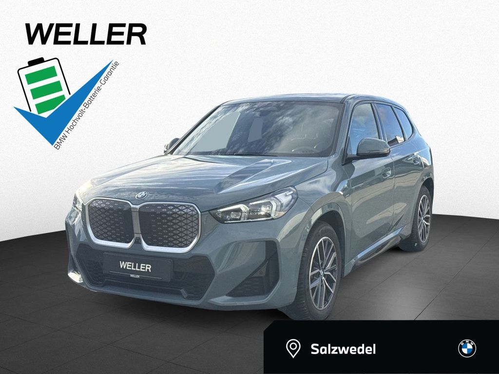 Image of BMW iX1