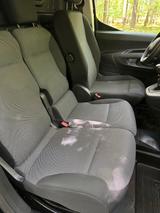 Toyota Proace City 1,2-l-Turbo 81kW L1 Combi Combi - schwarze Toyota PROACE CITY